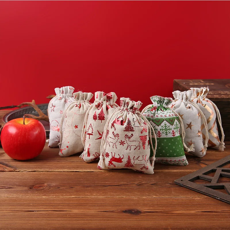 50Pcs/lot 10x14/13x18M ChristmasBronzingCotton Bags Christmas Wedding Birthday Party Jewelry Candy Gift Packaging Storage Bag
