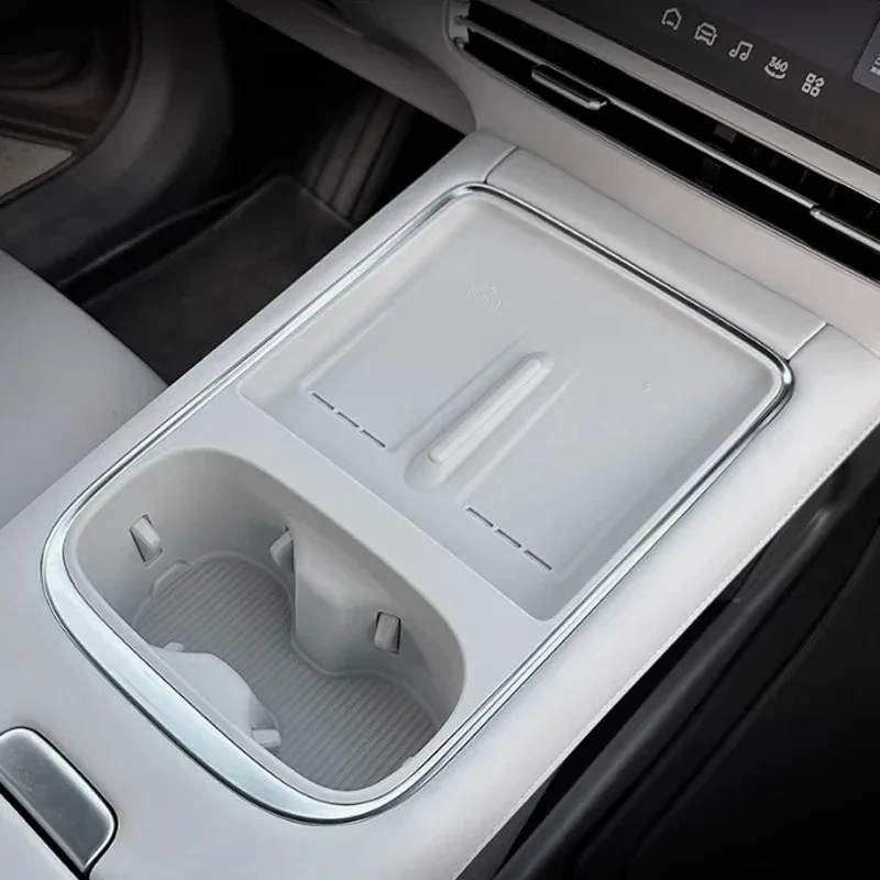 Car Cup Holder for Xpeng G6 2025 Cup Holder With Anti Dirt Pad Phone Charging Silicone Anti-slip Shock-Absorbing Tray