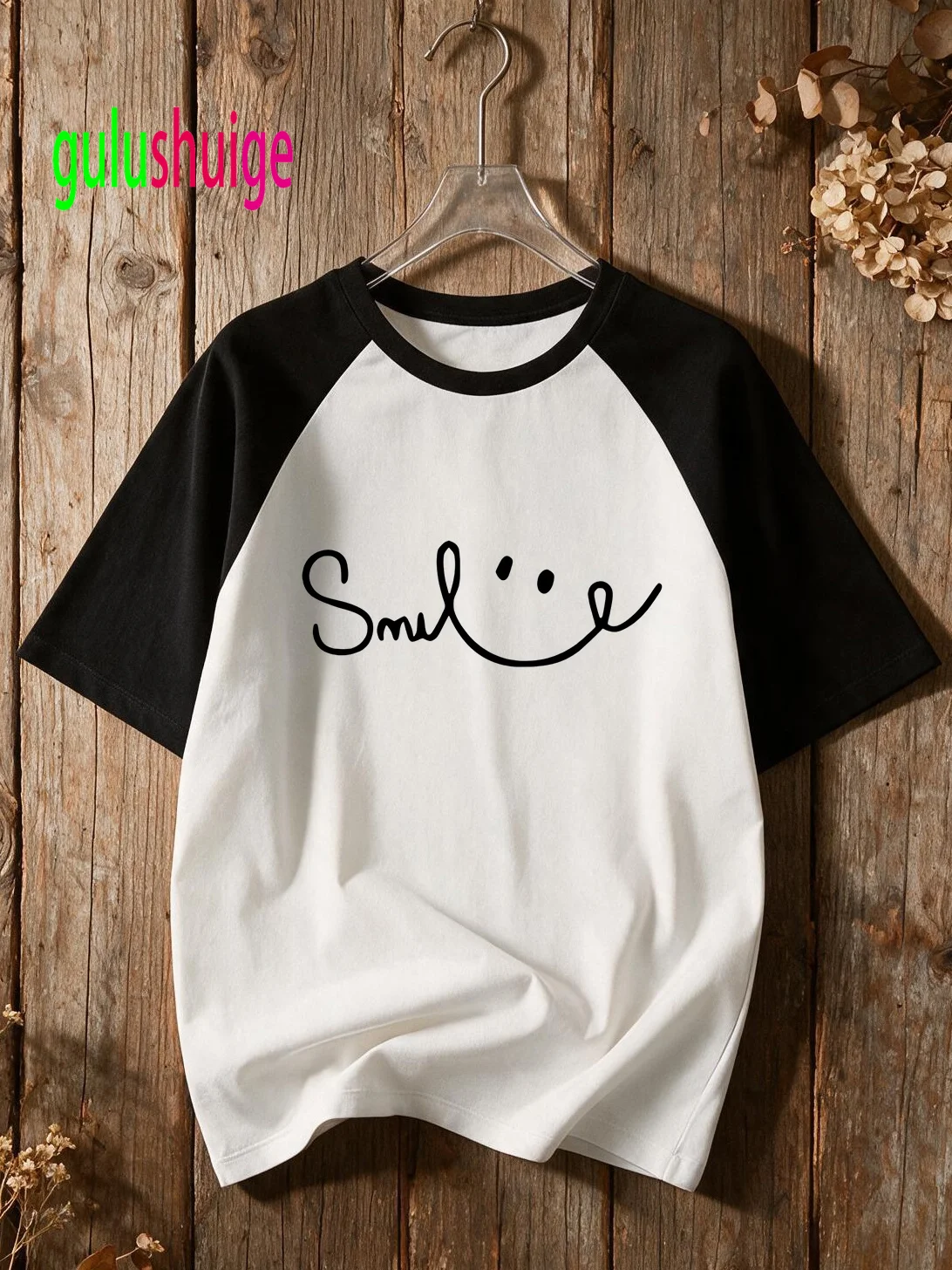 Women's Raglan Short Sleeve T Shirt with Smile Letter Print 90s Crew Neck Tops Casual Gothic Y2k Tshirt Vintage Clothes Female