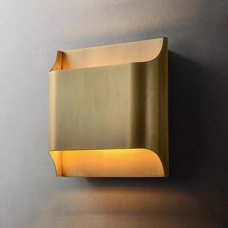 Indoor Solid Copper Luxury Wall Mount LED Lamp Minimalist Creative For Bedroom Bedside Living Room Stair Decor Lamp