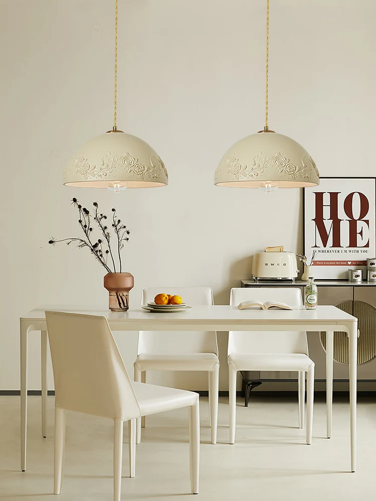 

French Retro Restaurant Pendant Light Simple Cream Style Bar Desk Lamp Designer Original Lamp Bedroom Study Carved Lamp