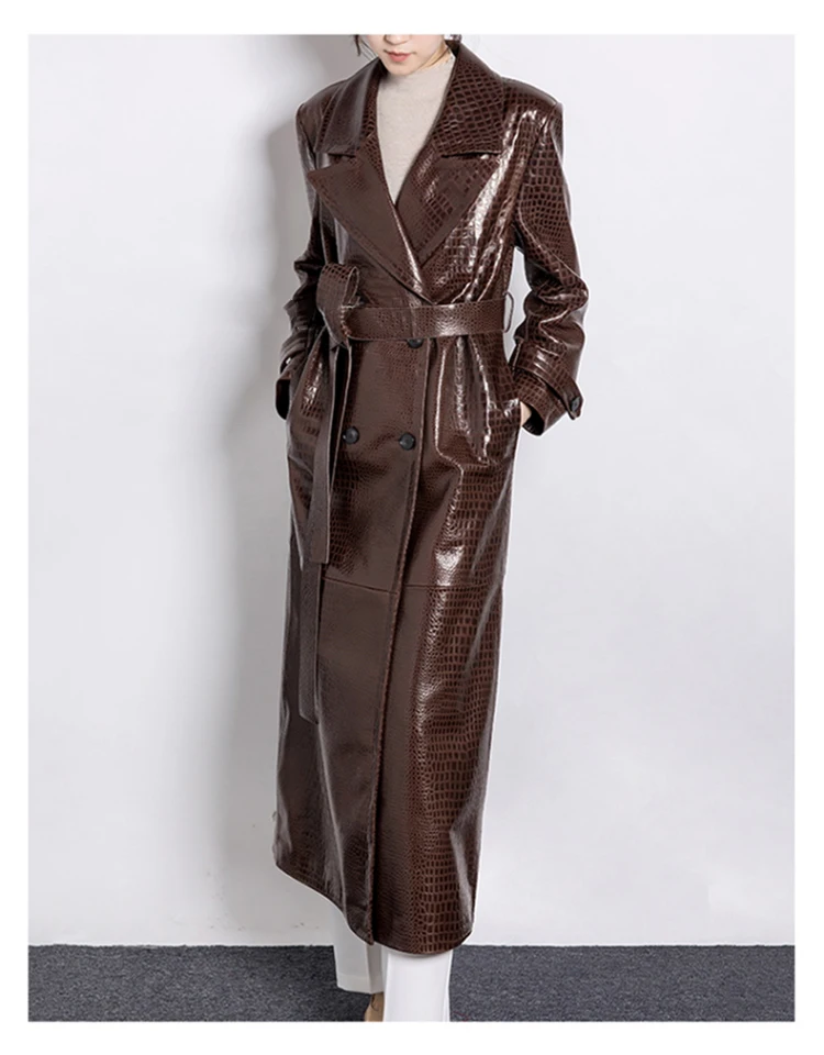 2024 Spring Autumn Long Shiny Reflective Crocodile Print Patent Pu Leather Trench Coat for Women Runway European