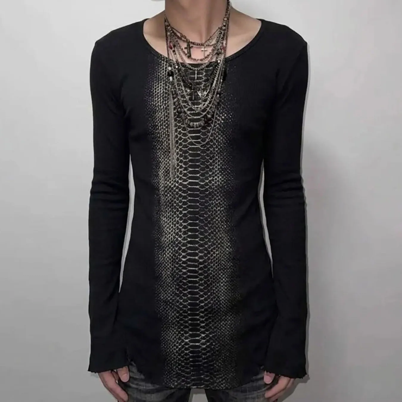Autumn Retro Subculture Python Pattern T-shirt Personalized Rock Print Visual Punk Long Sleeve Top