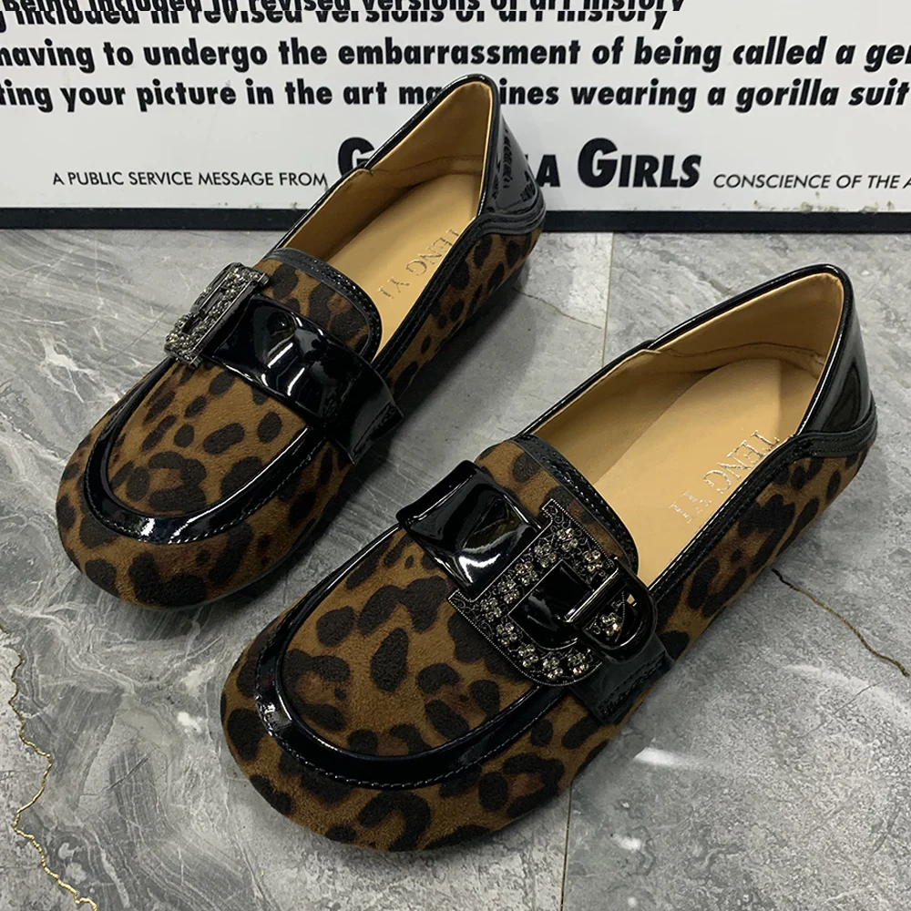 Women Flat Shoes Plus Size Casual Women Mullers Antislip Brand Designer Female Loafers Fashion Leopard Women Shoes