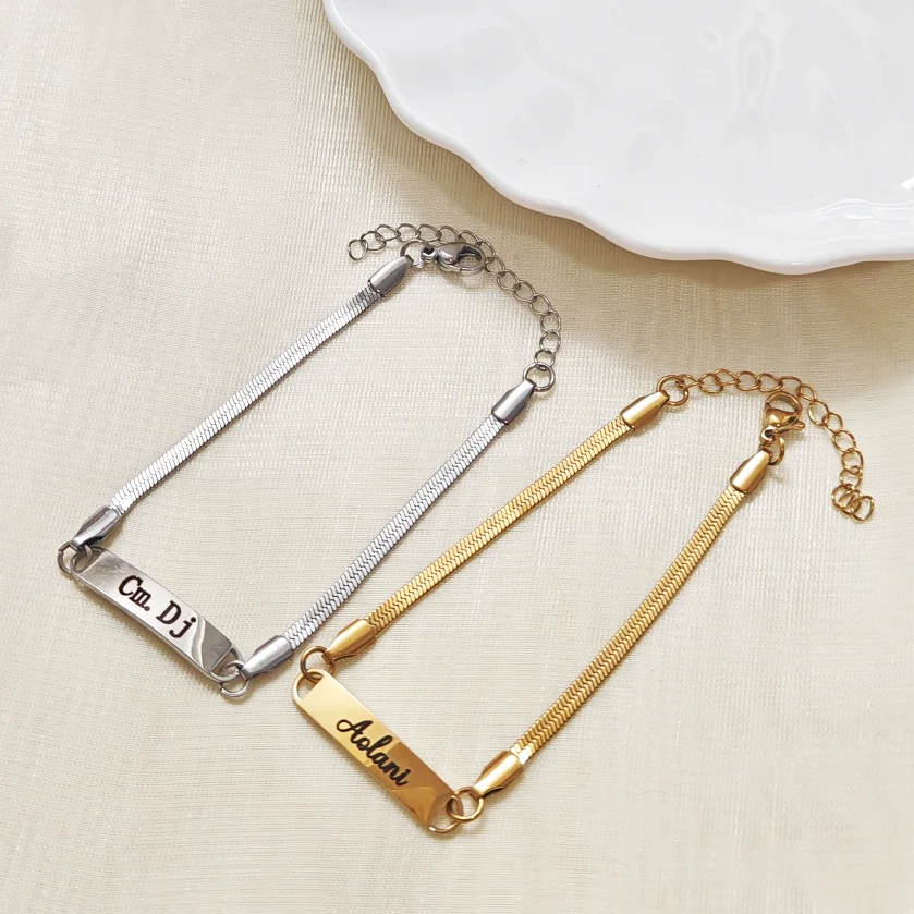 

Custom engraved name bracelet Personalized stainless steel flat snake bone chain bracelet Jewelry gift sisters