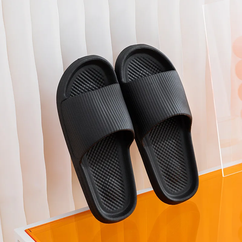 New Soft Sole Massage Shower Shoes for Women Men Couples Non-slip Home Leisure Fashion Bathroom Slippers Slides Pantoufle Homme