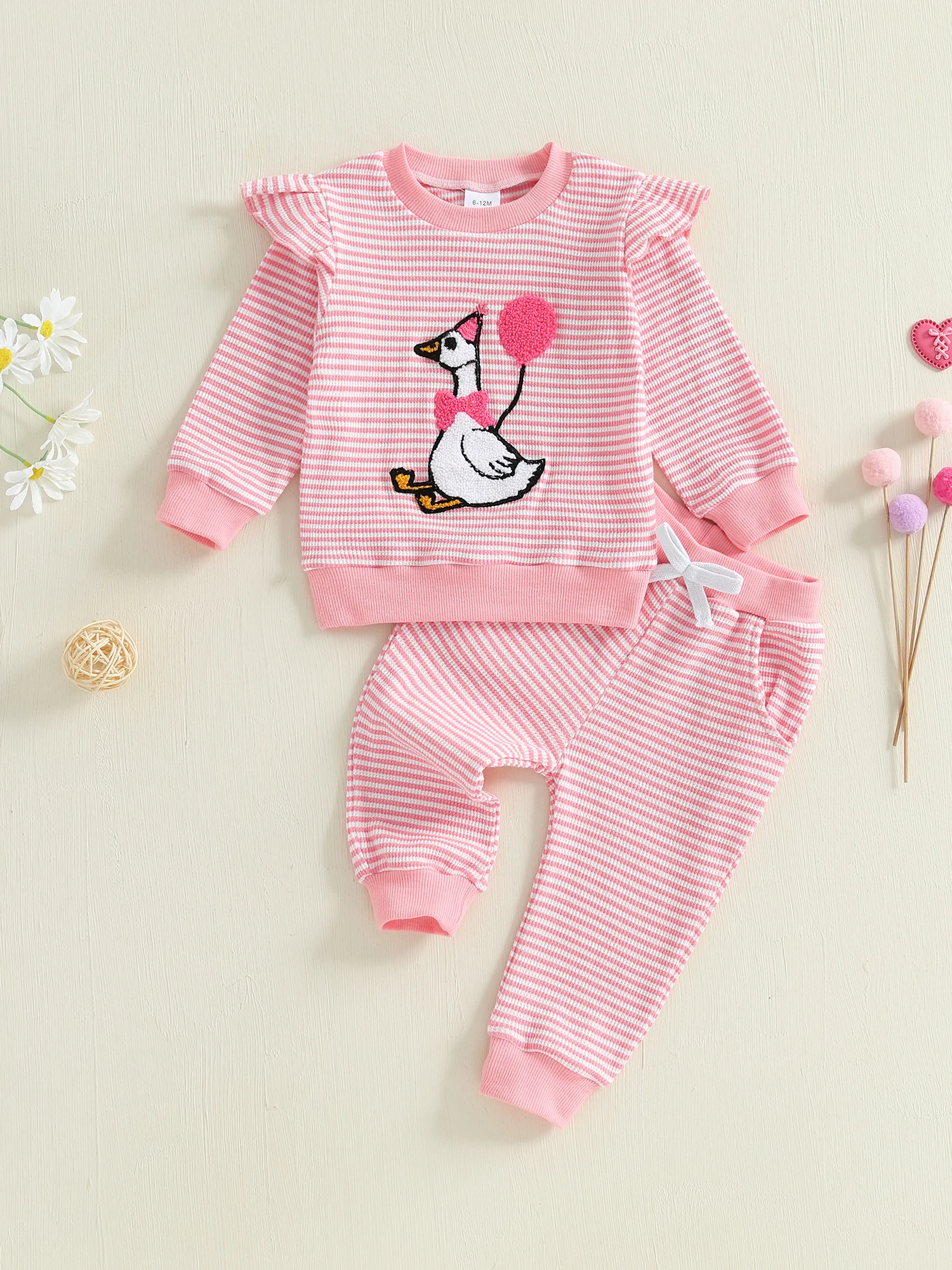 

Adorable Baby Boy Winter Outfit Plaid Bear Applique Hoodie and Fleece Lined Jogger Pants 2 Piece Set