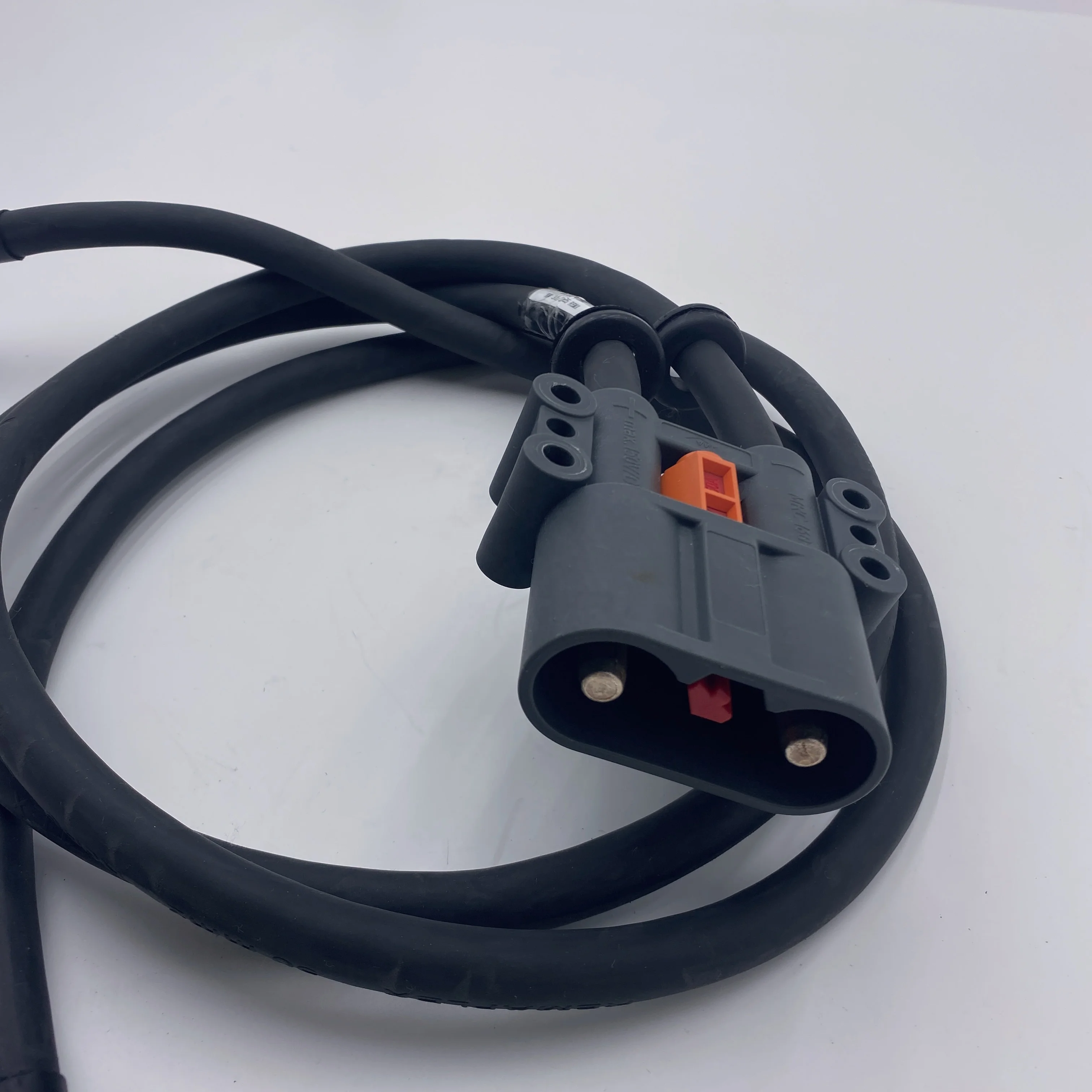 Female Battery Socket Assembly 12753802001 0009756818 for Linde Forklift Spare Parts, Suitable for 1275 Series E16 E20 Models