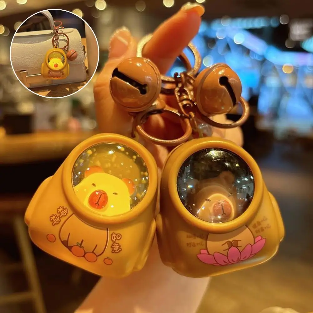 Niedlicher Capybara-Schlüsselanhänger, leuchtende Kawaii-Anime-Schlüsselanhänger für Kinder, Rucksack-Charms, Weltraum-Schlüsselanhänger, zum Aufschalten von Lichtern, Anhänger, Weihnachtsgeschenk
