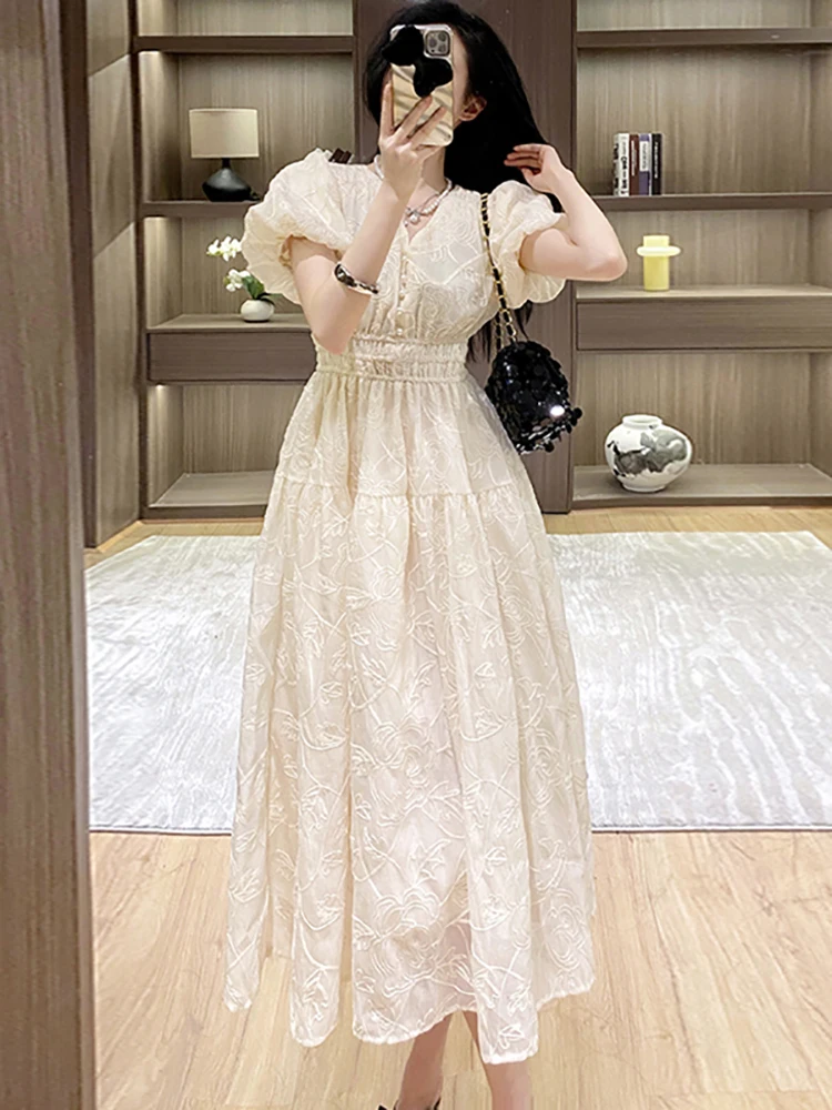 

2025 Korean Fashion Elegant Holiday Dress Summer Solid Jacquard Beading V-Neck Luxury Dress Women Chic Bodycon Festival Vestidos