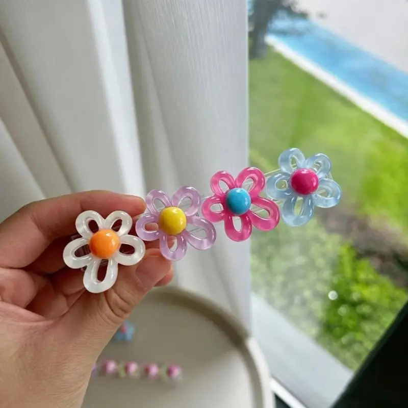 Cartoon Nail Art Brush Holder Stand Salon Pen Rack Storage Nail Brushes Manicure Tools Desktop Organizer Decoration