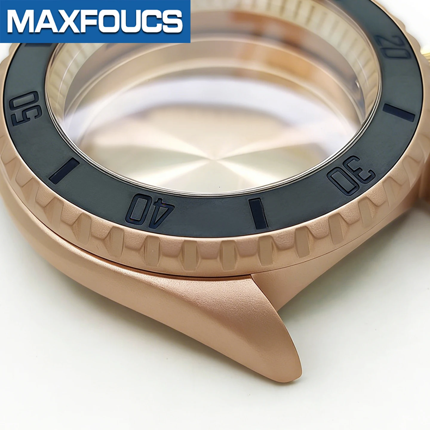 Mattes 3.8 SKX Roségold Uhrengehäuse Krone bei 4 Uhr Edelstahl-Finish MOD NH36 Saphirglas Lünette Kundenspezifische Teile – Detail 11
