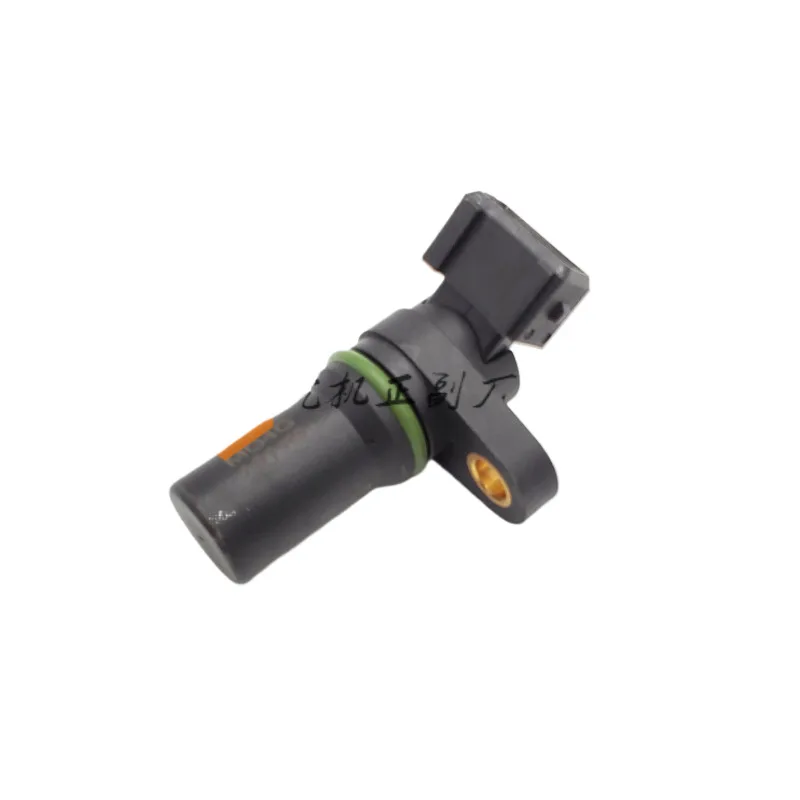 Suitable for Yuchai 160 engine MG4G horsepower engine camshaft position sensor excavator accessories