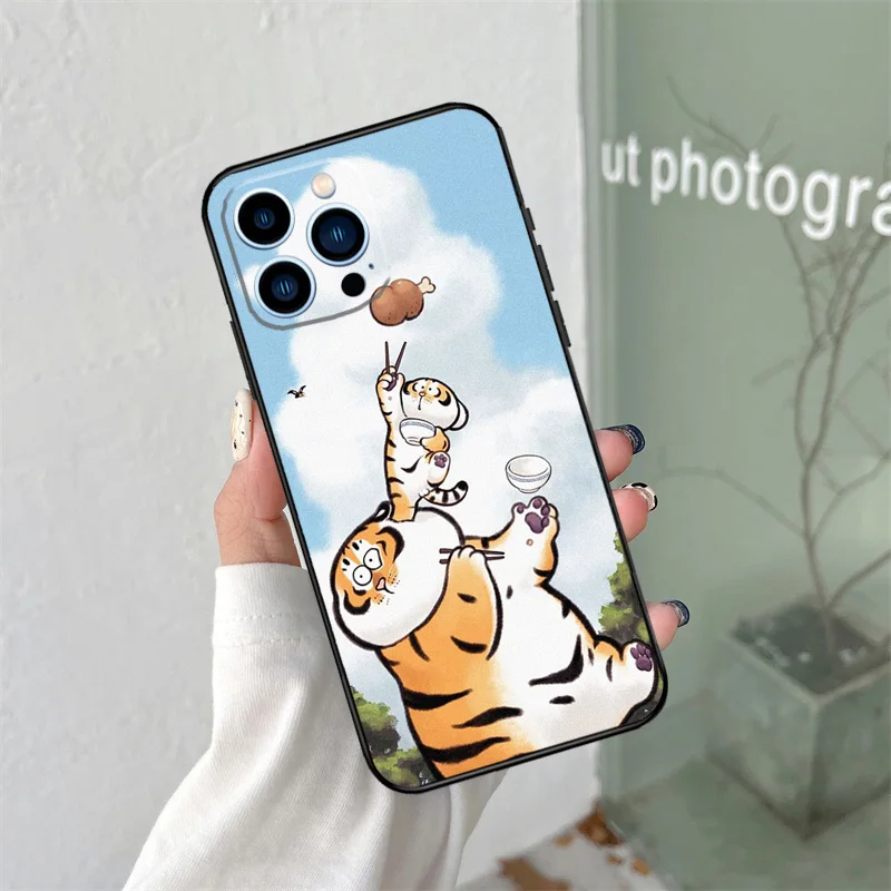 Funda blanda de silicona con diseño de tigre gordo de dibujos animados para iPhone 17 Air 11 15 16 14 Pro Max 12 13 Mini 16 Plus 16e
