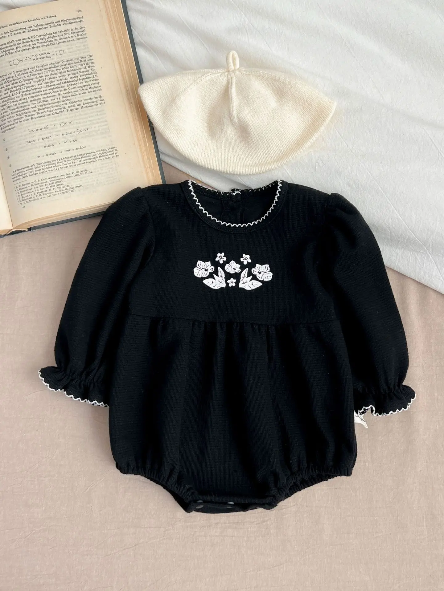 spring  Newborn Infant Baby Girls Romper Muslin  flowers Rompers Kids lace Onepiece  Fashion Baby clothing