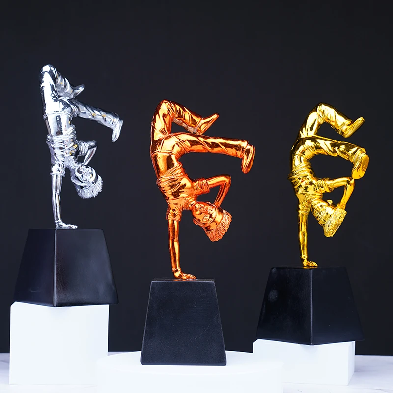 

Creative Outstanding Street Dance Resin Trophy, Craft Gift Lettering, Excellent Award Ceremony, Home Decoration, 1Pc