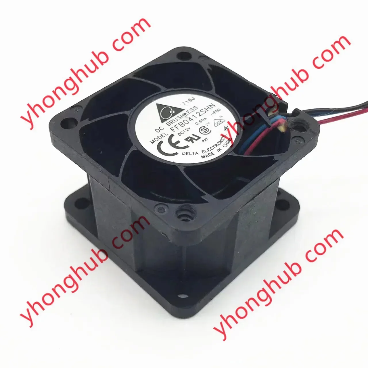 

Вентилятор охлаждения сервера Delta Electronics FFB0412SHN F00 DC 12V 0.60A 40x40x28мм, 3-проводной