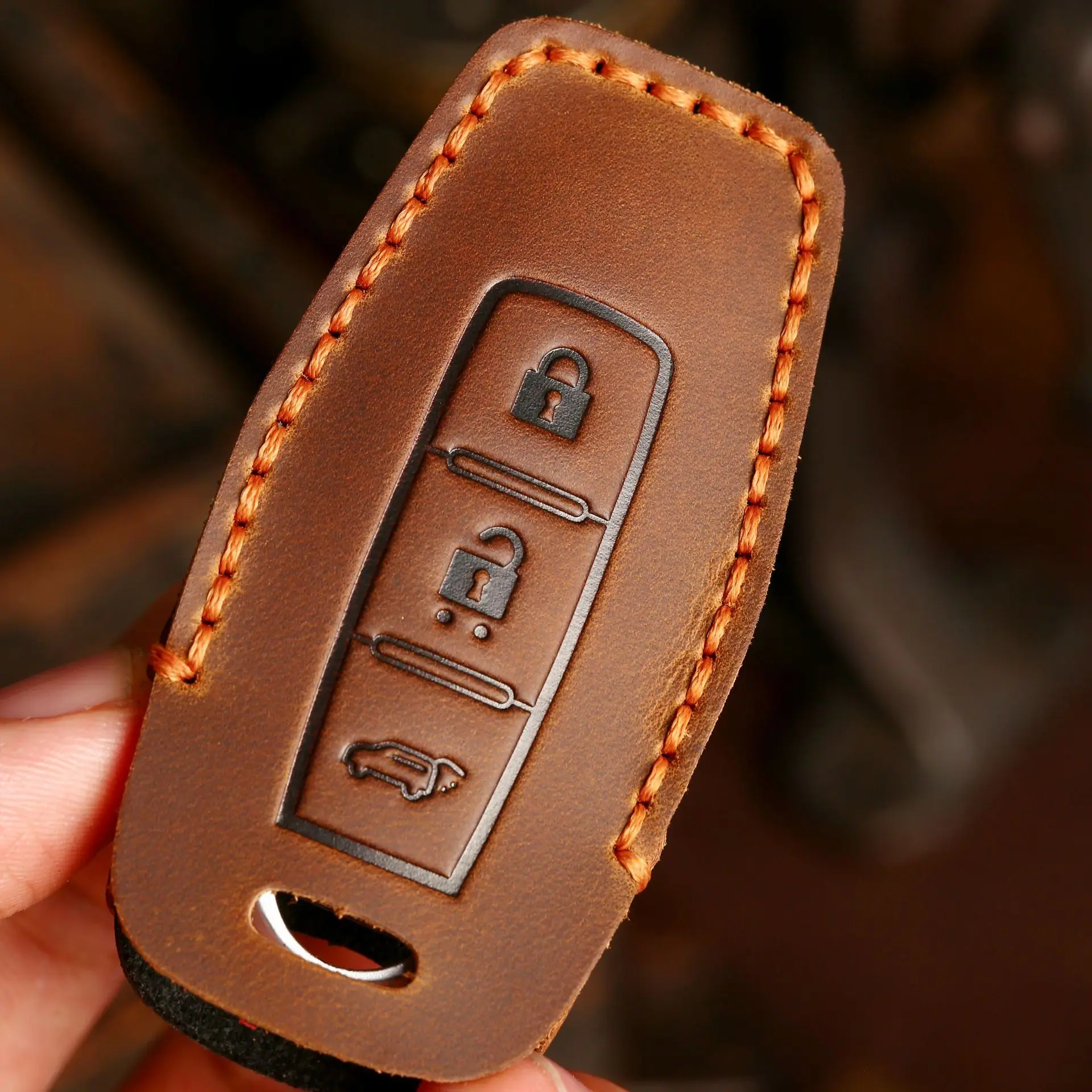 2/3/4 Bottons Leather Car Key Case Fob Shell Keychian for 2022 2023 Mitsubishi Outlander Car Smart Key Remote Cover Accessories view 5