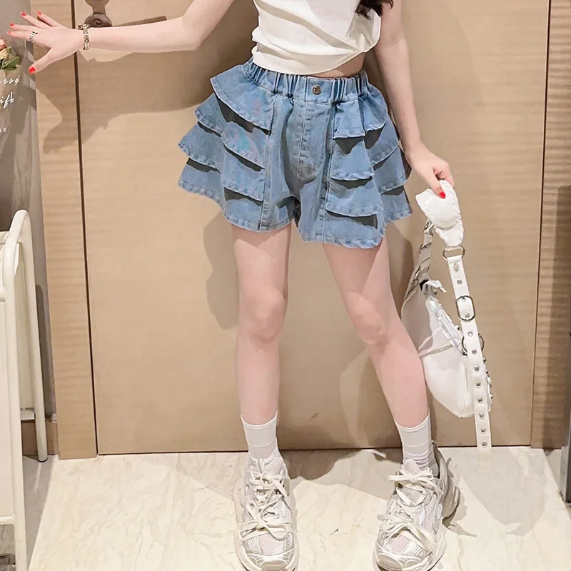 Neues Design: Sommer-Jeansshorts mit Rüschen für Teenager-Mädchen, elegante Cake-Shorts, modische Streetwear-Shorts für Kinder. – Detail 7