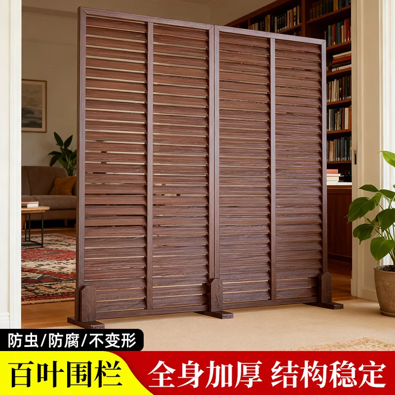 Antiseptic wood fence outdoor courtyard privacy shelter wall first floor small courtyard louver fence balcony garden
