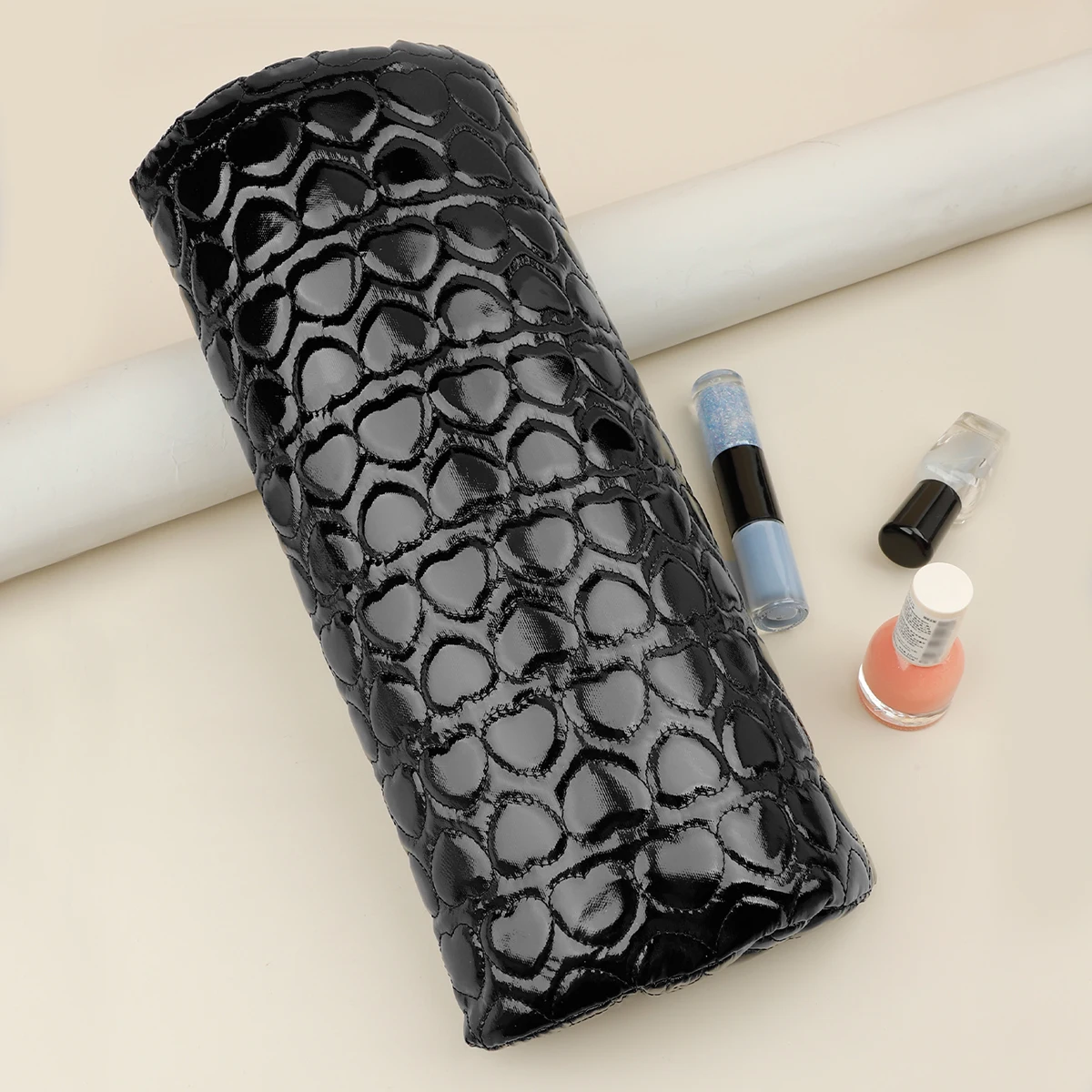 1 pcs Manicure Hand Pillow Cushion Hand Pillow Square Heart Leather Hand Pillow Nail Salon Nail Tools