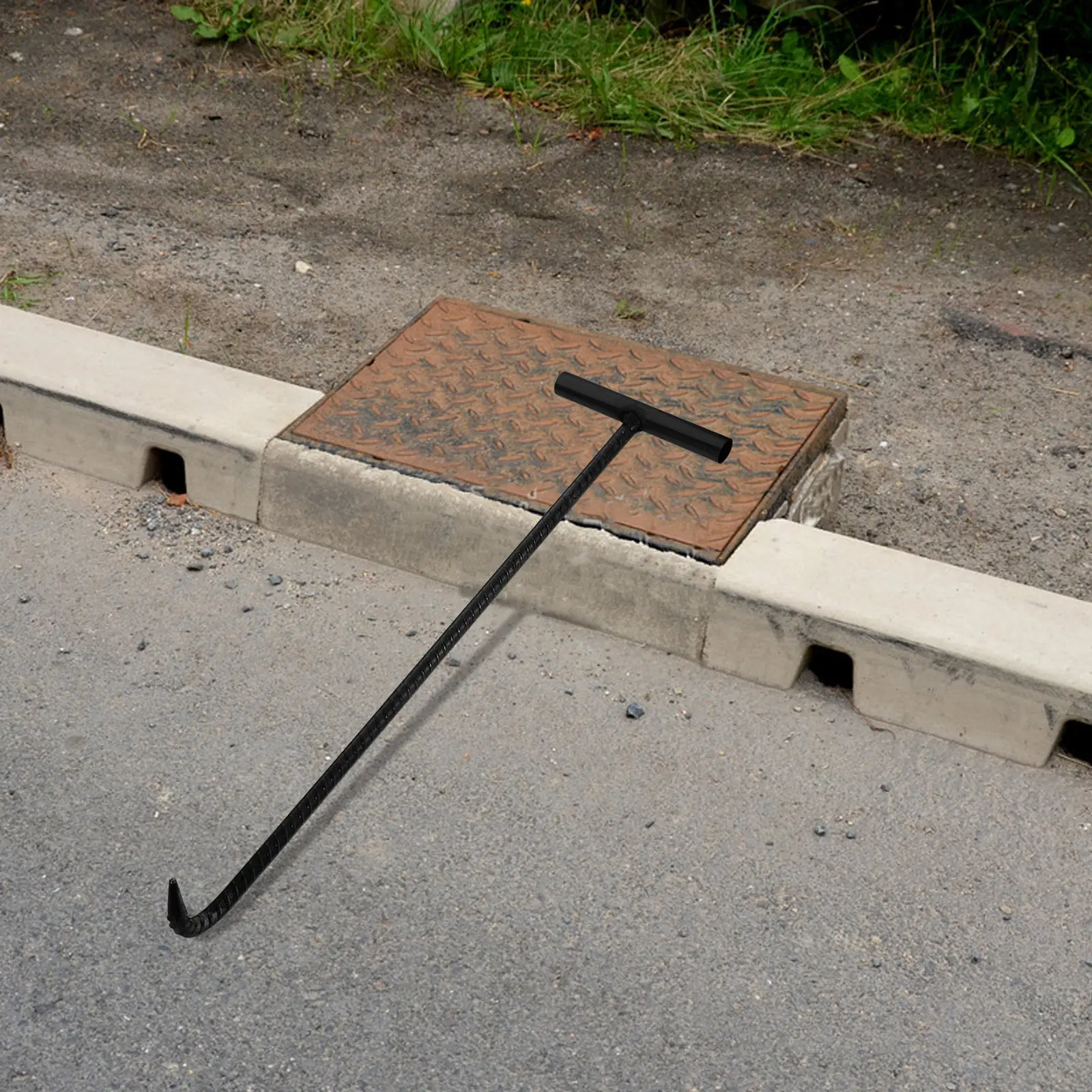 Manhole Cover Hook 50Cm Threaded Steel Heavy Duty Handle Ergonomic Design for Sewer Drain Manhole Lifting Tool