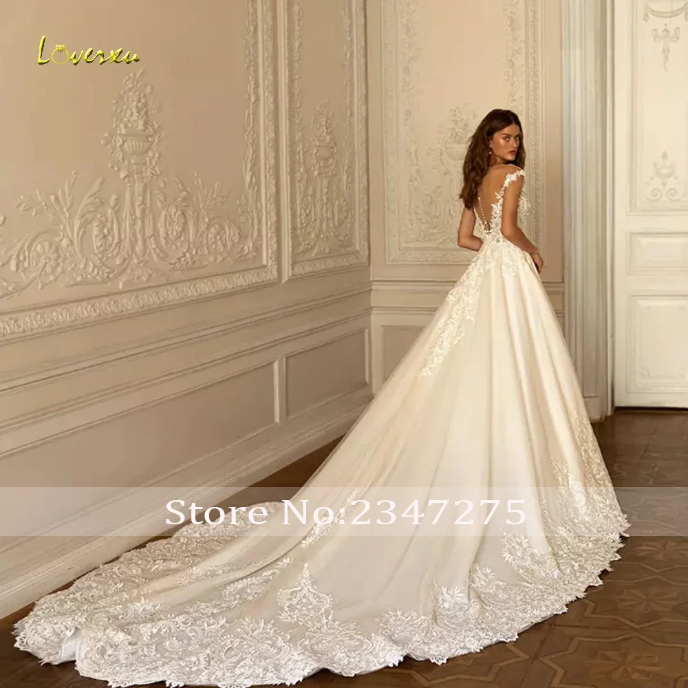 Loverxu A-Line Glamorous Wedding Dresses Sweetheart Cap Sleeve Vestido De Novia Beaded Appliques Classic Custom Made Bridal Gown