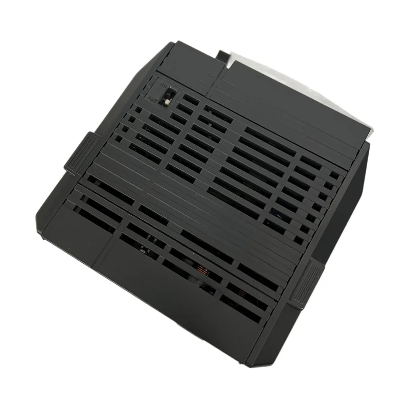KEYENCE KV-3000 KV-1000 KV-7300 PLC Programmable Controller Serial Built in CPU Unit Used for Multi Axis Linkage in Stock