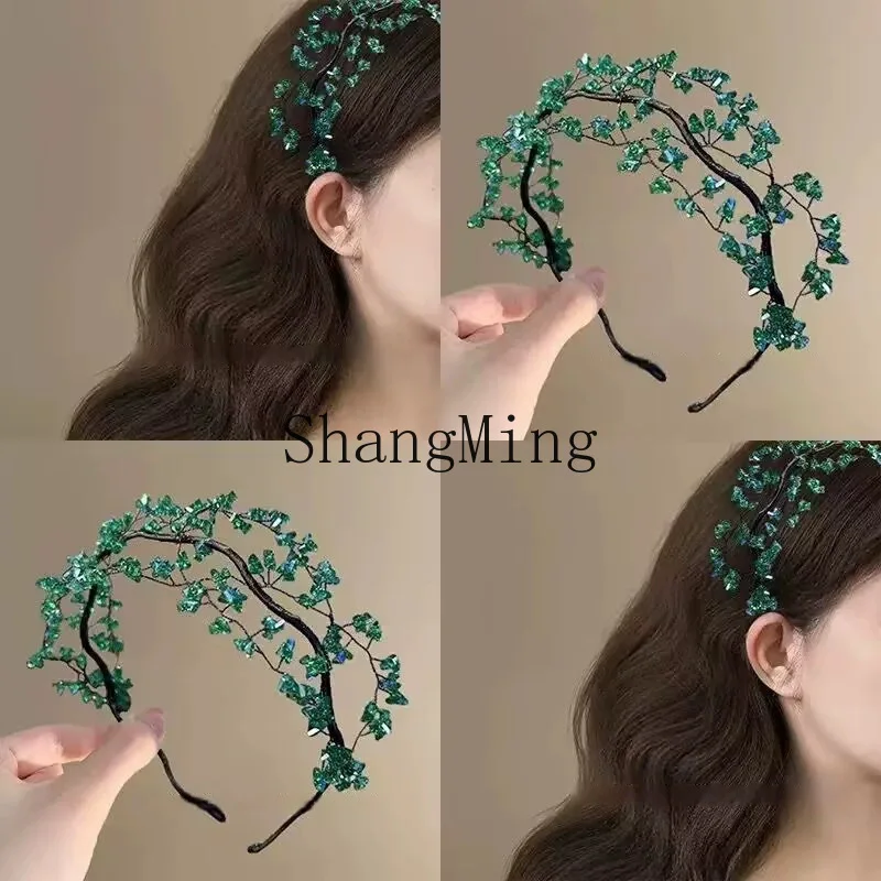 

CL Super Immortal Beaded Irregular Green Hair Niche Light Luxury Premium Hair Accessories