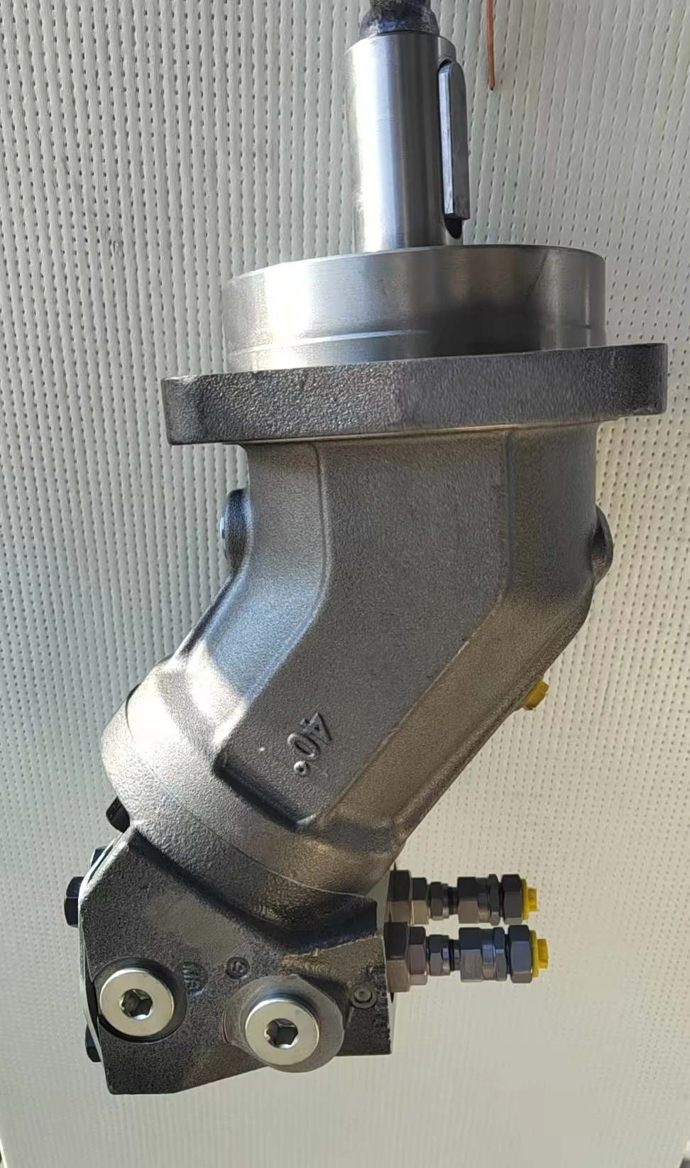 A2FM107 A2FM125 High Pressure Gear Pump A2FM107/61W-VBB192J-K R992001369 Fixed Axial Piston Motor - view 3