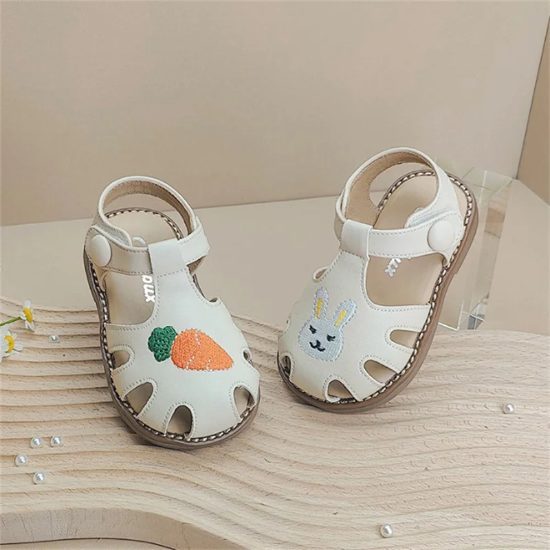 2024 Nieuwe Zomer Babyschoenen Voor Meisjes Leren Schattige Konijn Zachte Zool Meisjes Sandalen Antislip Mode Peuter Kids Sandalen Eu 15-25