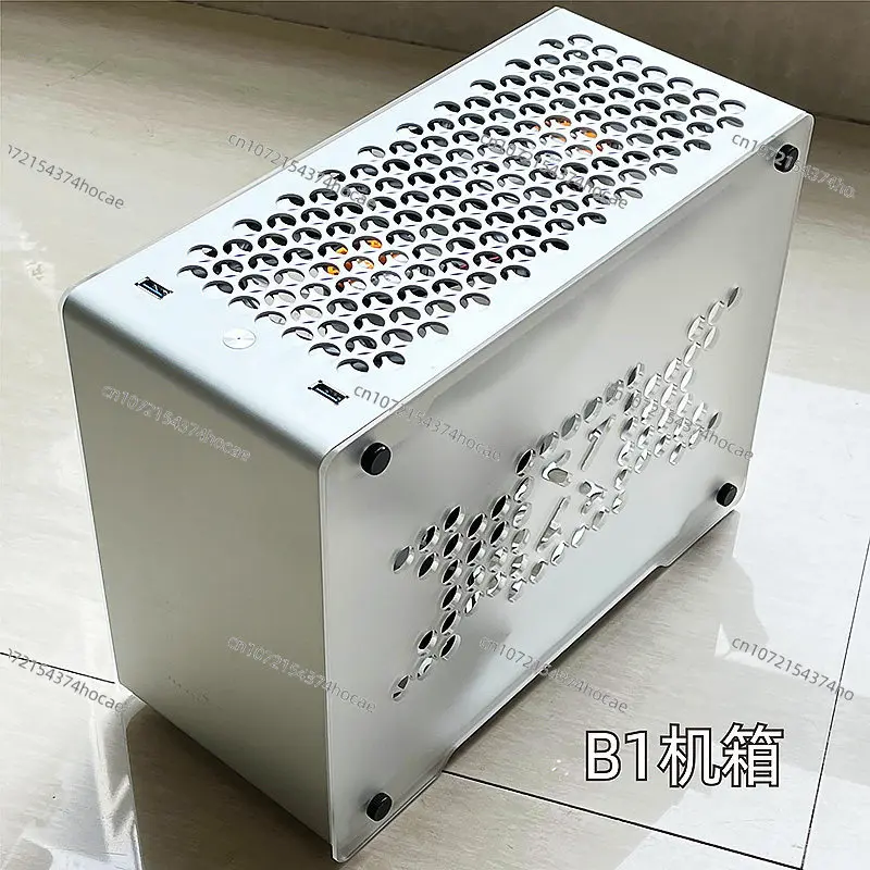B1 All Aluminum ITX Small Chassis SFX Desktop A4 Mini Computer Backpack Portable All Aluminum Alloy Host