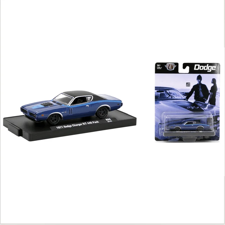 

M2 machines 1:64 1971 Dodge Charger R/T 440 Pack Collection of die-cast alloy car model ornaments