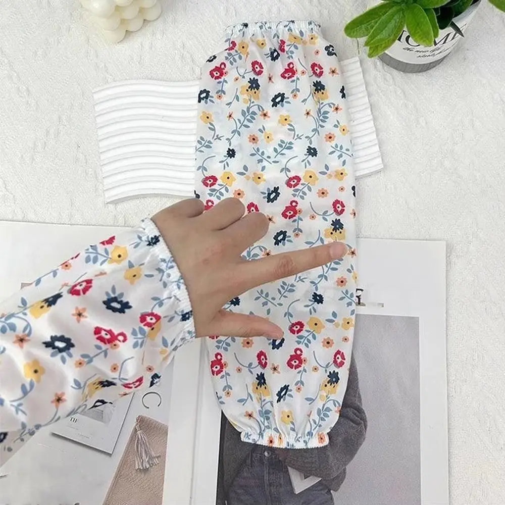 

New Fashion Floral Ice Silk Gloves Loose Breathable Long Mittens Anti-UV Arm Protectors Arm Guard Women Men