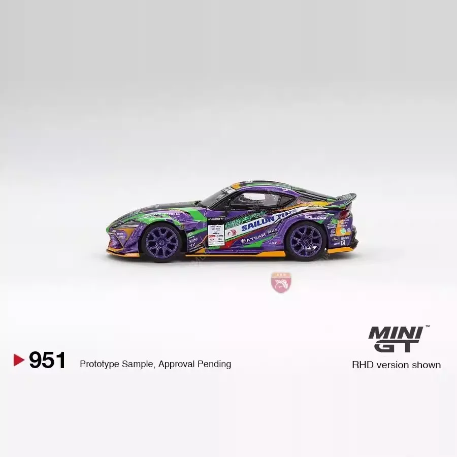 

MINIGT TSM 1:64 951 Collection GR Supra Giftable Diecast Model Car