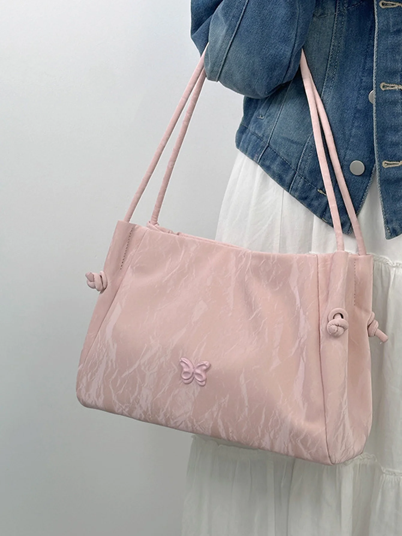 Large Capacity Pink Butterfly Tote Bag for Women 2024 New Student Class Sweet Commuting One Shoulder Handheld Underarm Bag