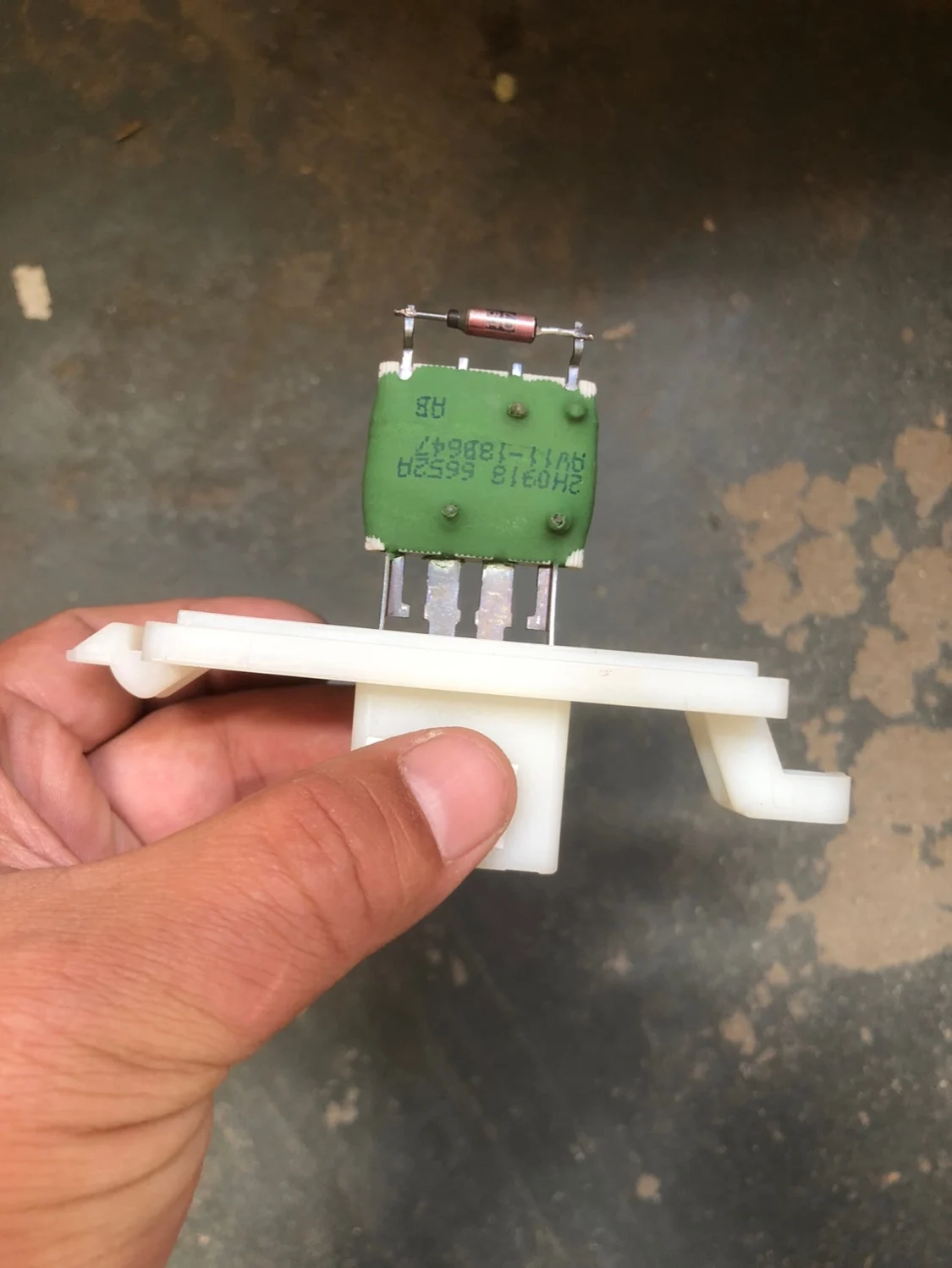 

For Ford Focus Escort EcoSport Escape Air Conditioning Blower Resistor