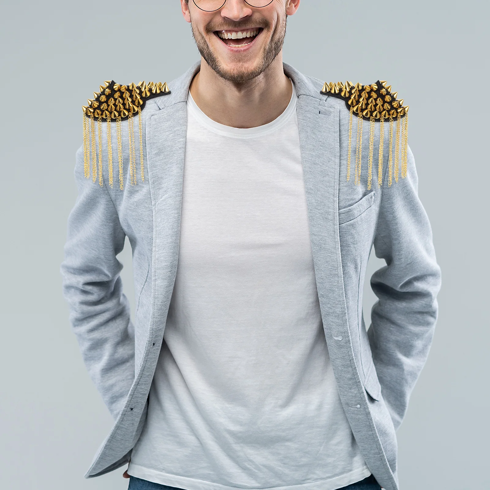 

Fringed Tassel Epaulet Rivet Shoulder Board Metal Badge Chain Brooch Punk Style Clothing Accessory Pad