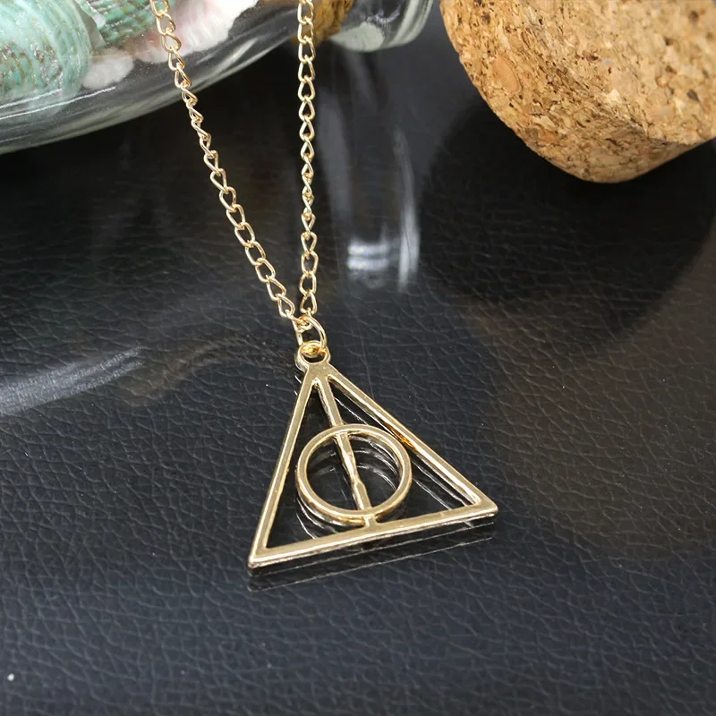 Harries Deathly Hallows Trójkąt Okrągły Wisiorek Potters Vintage Obroża Sweter Łańcuch Moda Biżuteria Prop Coaplay