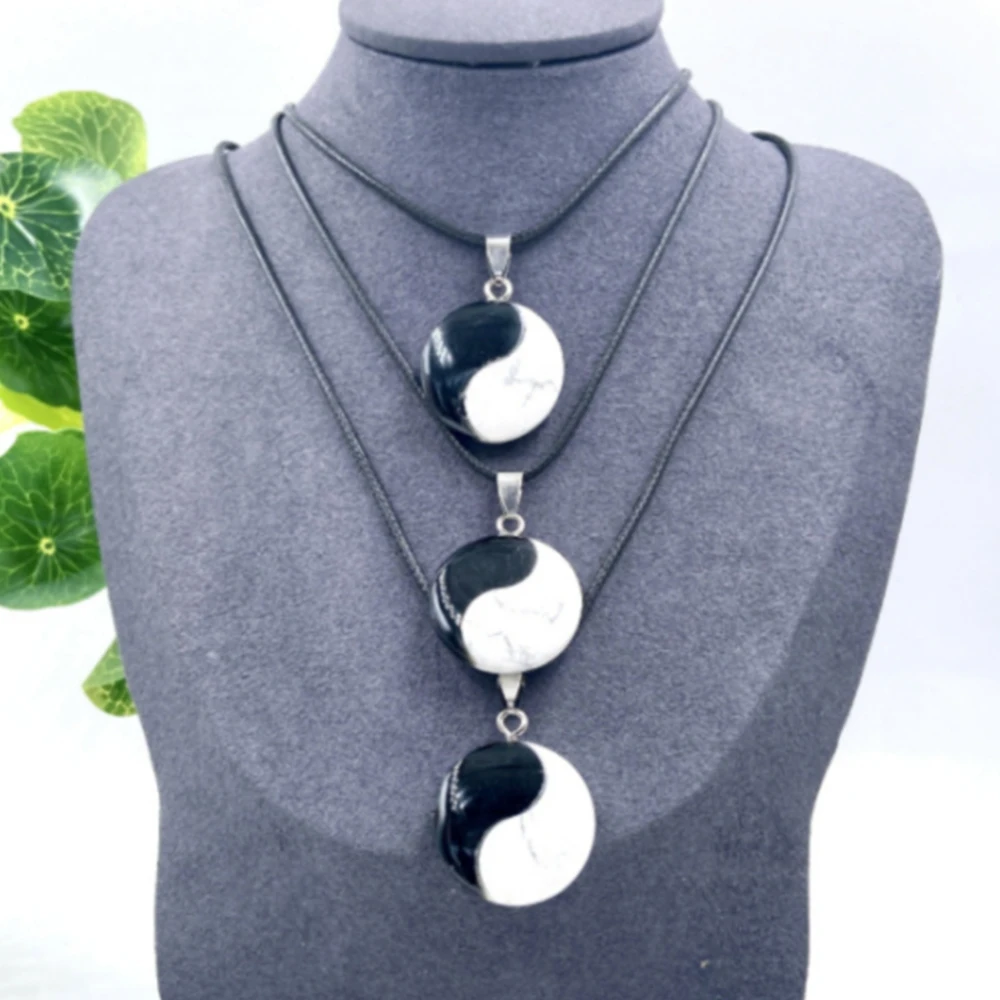 Tai Chi Yin Yang Pendant Natural Stone Black Agates White Turquoises Splicing Reiki Healing Energy Amulet Charms Necklace