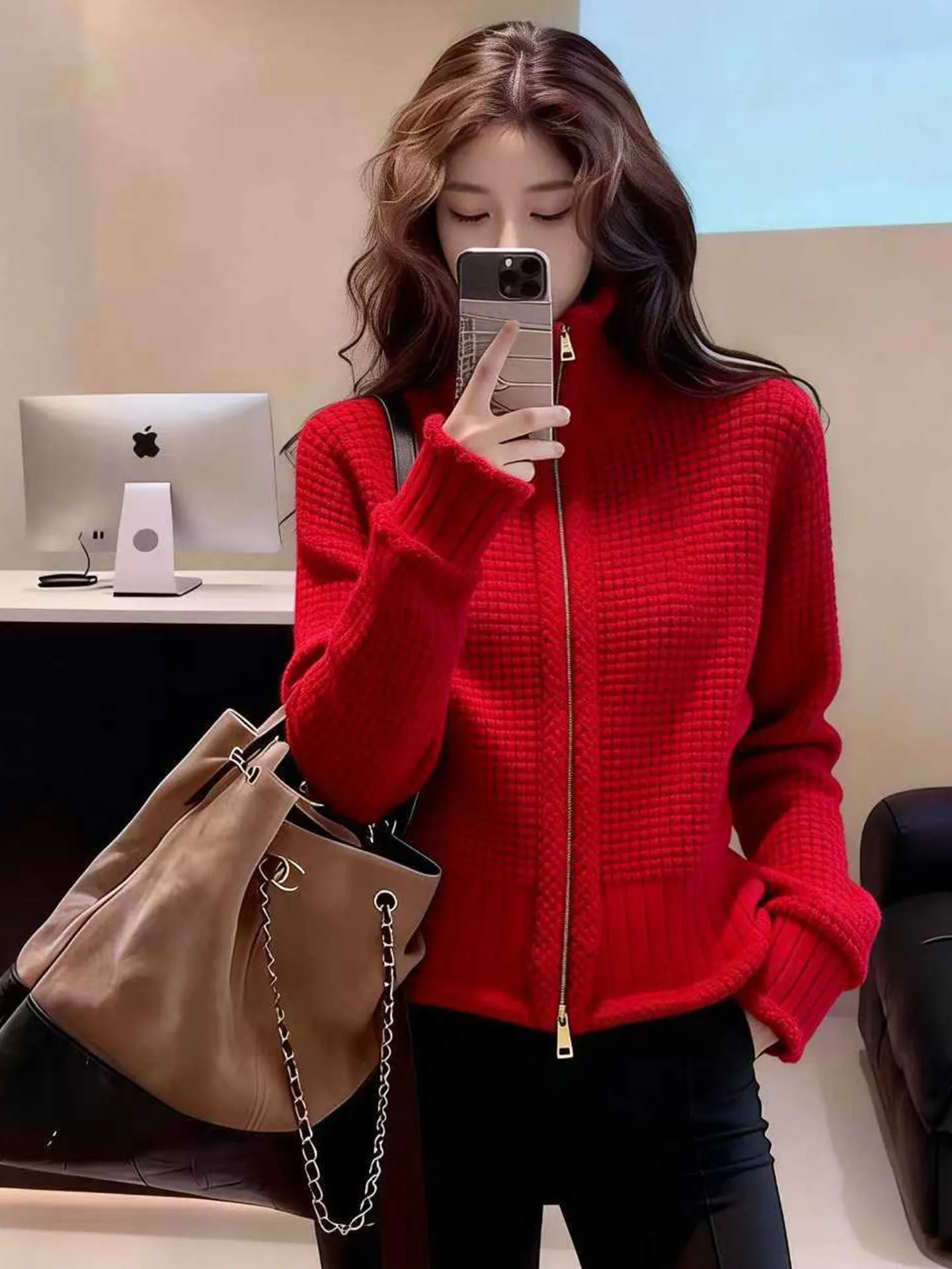 

Laid-ba Red Zipper Knitted Sweater Women's Spring 2026 New Sle High-ade Stand Collar Open Cardigan Knitwear Casual Loos...