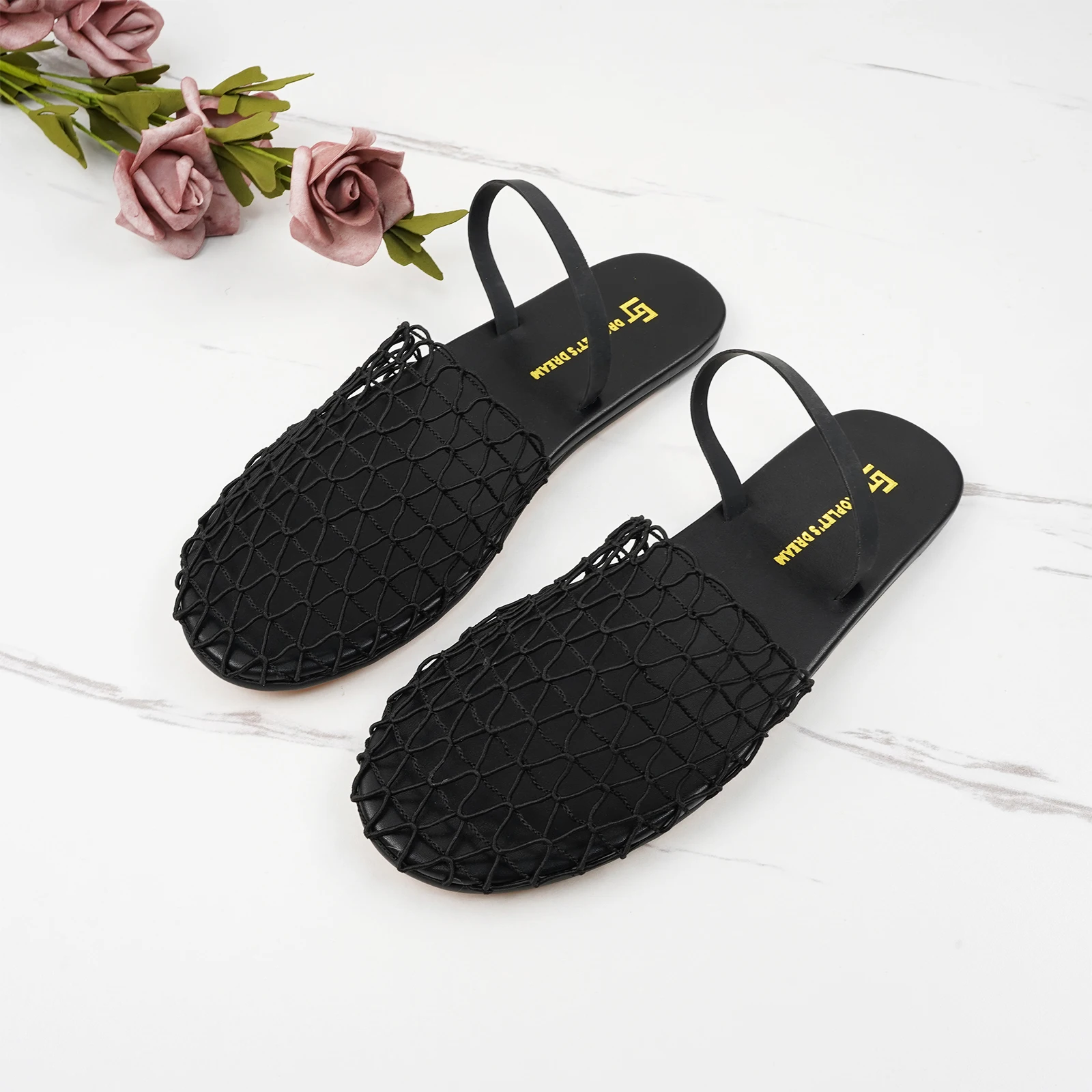 New Women's Luxury Brand Round Head Flat Bottom Sandals Summer Hollow Fishing Net Slippers Flat Bottom Anti slip Women's Shoes