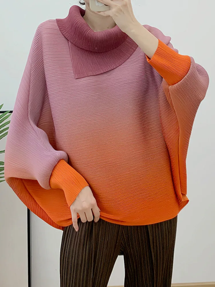 LANMREM Gradient Pleated T-shirt For Women Lapel Long Sleeves Batwing Loose Style Female Fashion Top 2023 Autumn New 2DA1981