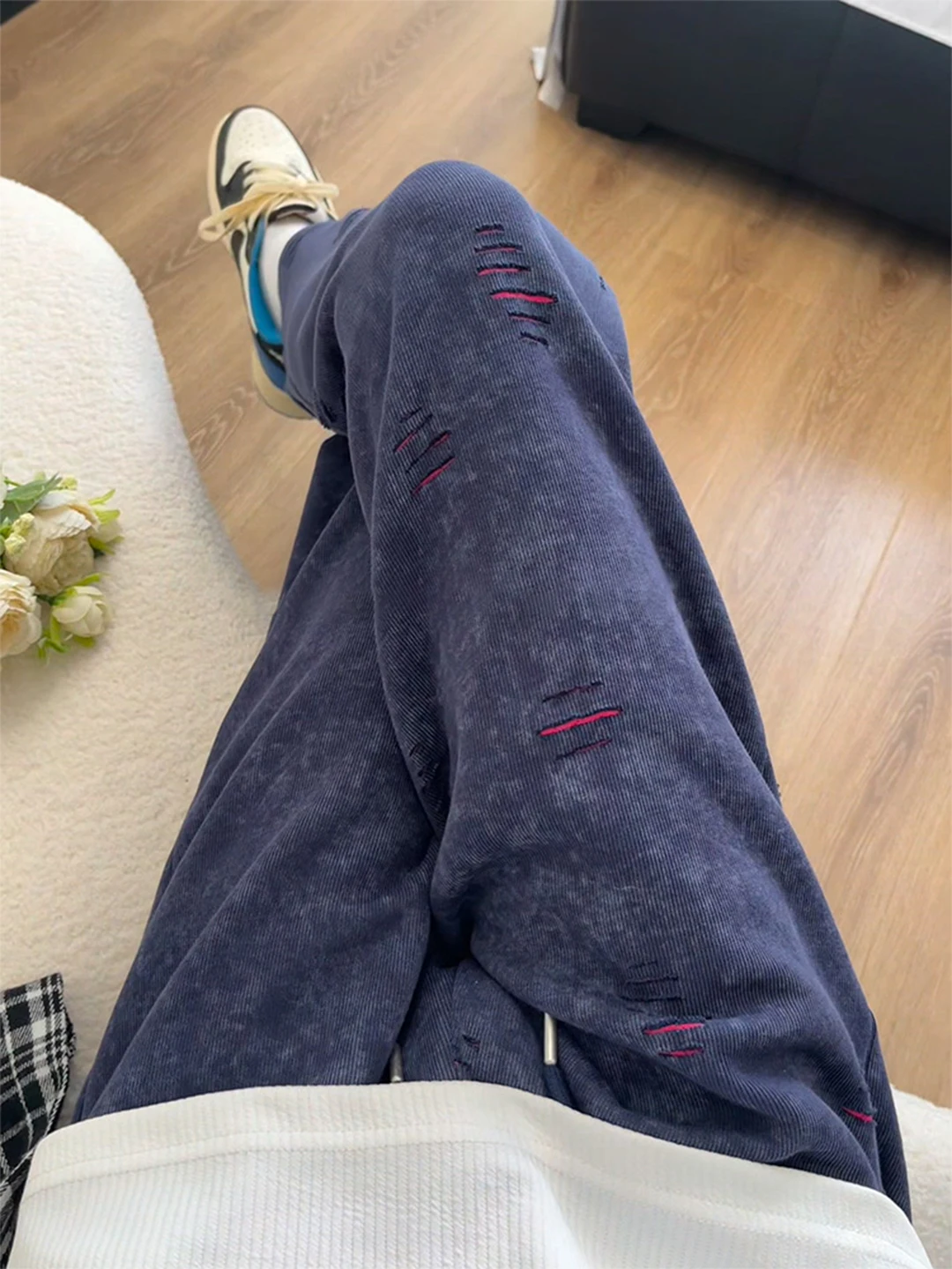 

Men's Loose Fit Hip Hop Sweatpants in Indigo Dyed Waed Cotton with Hole Design for Autumn Season Straight Leg Long Trousers