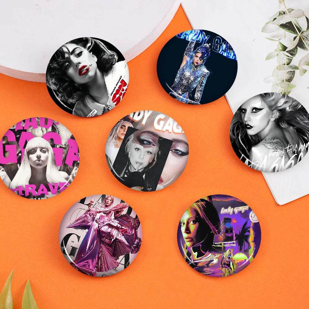L-Lady G-Gaga Singer Creative Pins Funny Round Snap-in Brooch Badge Backpack Hat Accessories Jewelry Gifts For Friend