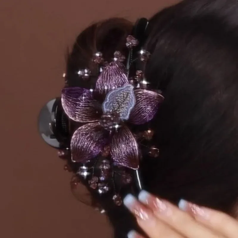 Woven Copper Wire Flower Bride Hairpin Hair Accessories for Women Retro Luxury Zircon Shark Clip Headwear Mom Jewelry Tiaras