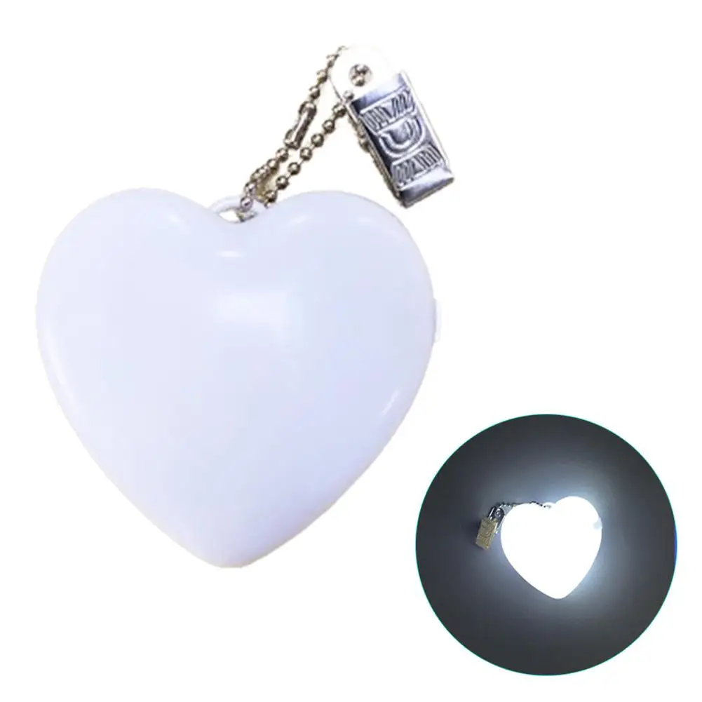 LED Luminous Pendant Keychain Touch Light Induction Light Light Light Pendant Light Heart-shaped Handheld Luminous Star Nig T2O9