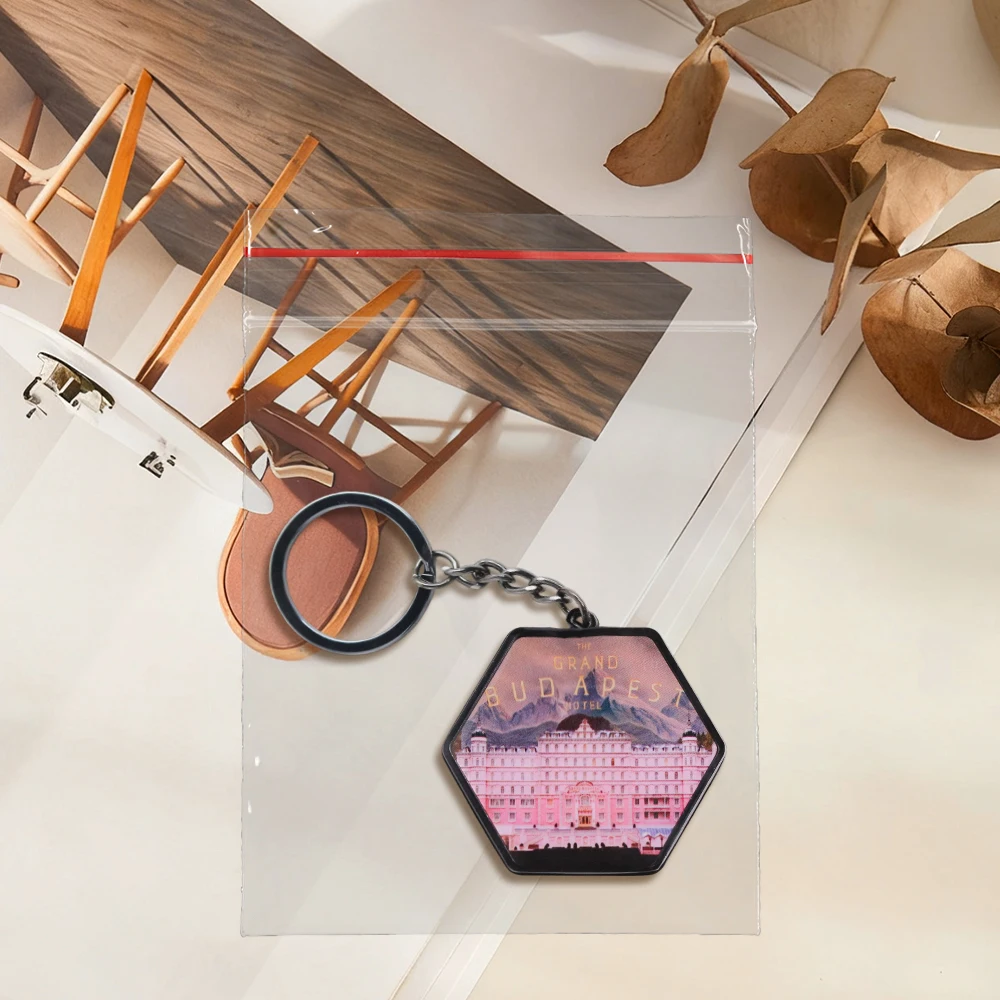 ويس أندرسون فيلم كوميدي جراند بودابست فندق المفاتيح على الوجهين مرآة مغناطيسية الفيلم الأسطوري قلادة مرايا ماكياج #4