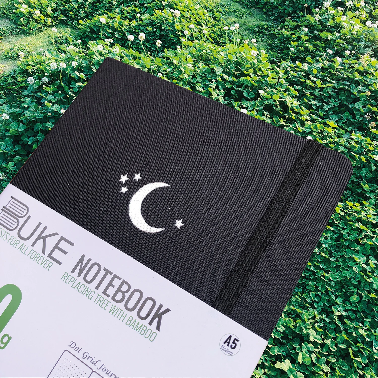 160 g/m2, Bambuspapier, BUKE, gepunktetes Tagebuch, Skizzenbuch, schwarzer Stoff, Hardcover, A5-Format, 160 Seiten, 5 x 5 mm, DOT-GRID MOON Stars – Detail 6