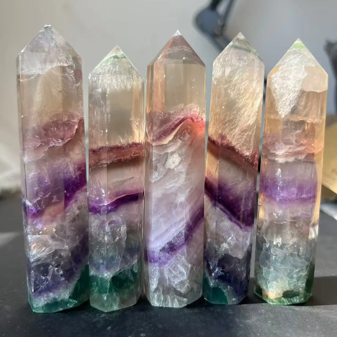 Natural Colorful Fluorite Obelisk Crystal Healing Stone Natural Quartz Home Decor Reiki Polished Point Stone Decoration Craft